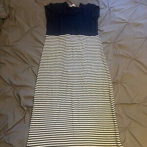 Newport News Long Navy & White Striped Short Sleeve Dress, Size Small